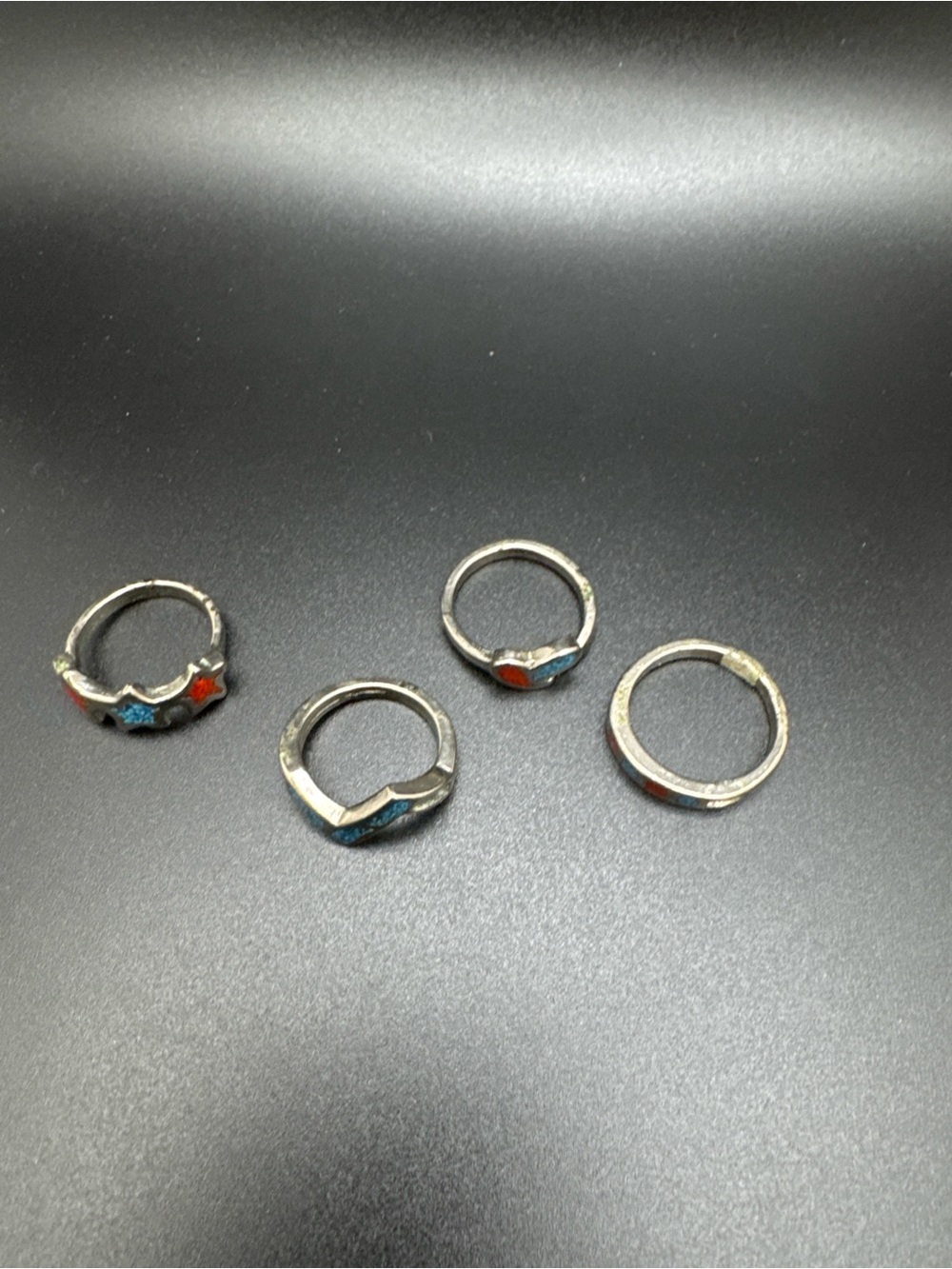 Sterling Silver Inlay Star & Teardrop Rings. Blue & Red - Picture 5 of 7